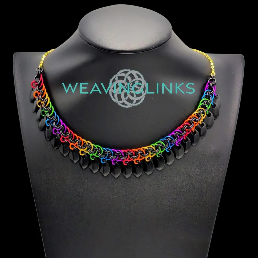 necklaceviperbasketscale (3).jpg