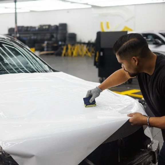 A Vinyl Installer!