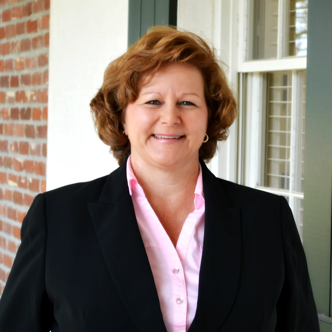 Donna New.jpg
