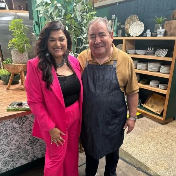 Pooja+and+Emeril.jpg