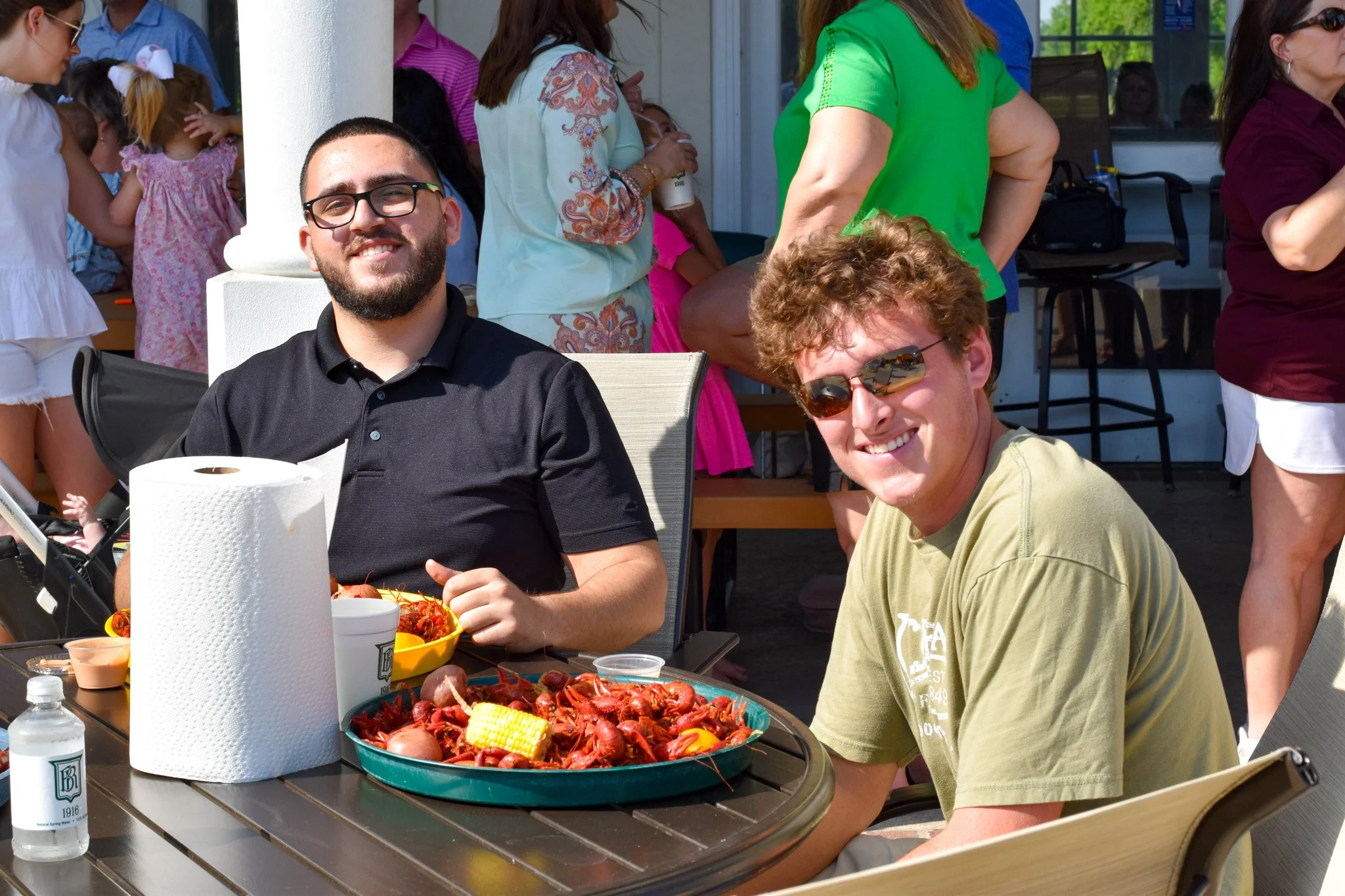Crawfish Boil-03.jpg