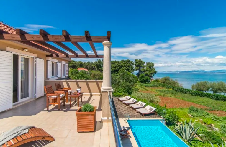 Brač Villas | Villa Mirca