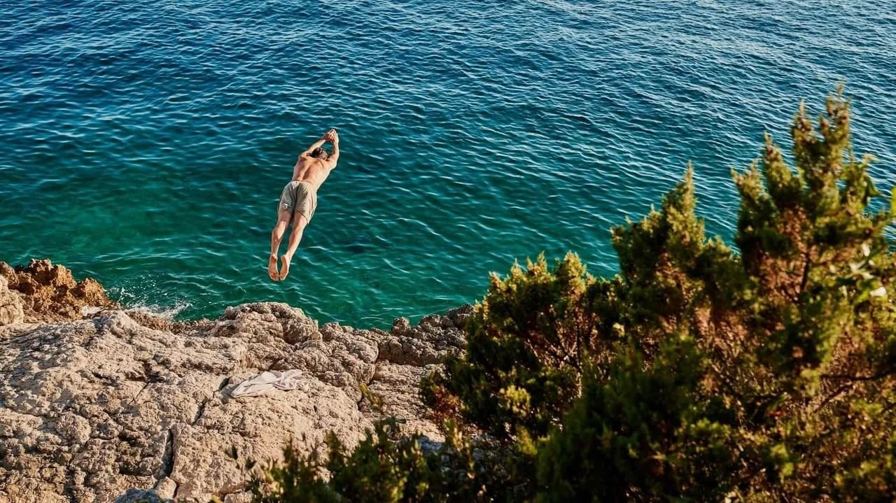 sea.jpg