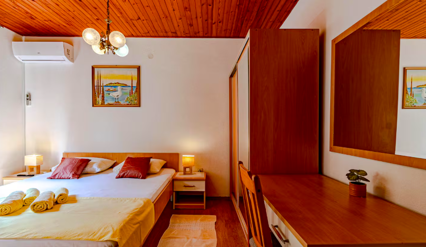 Screenshot 2025-12-17 at 22.51.49.png