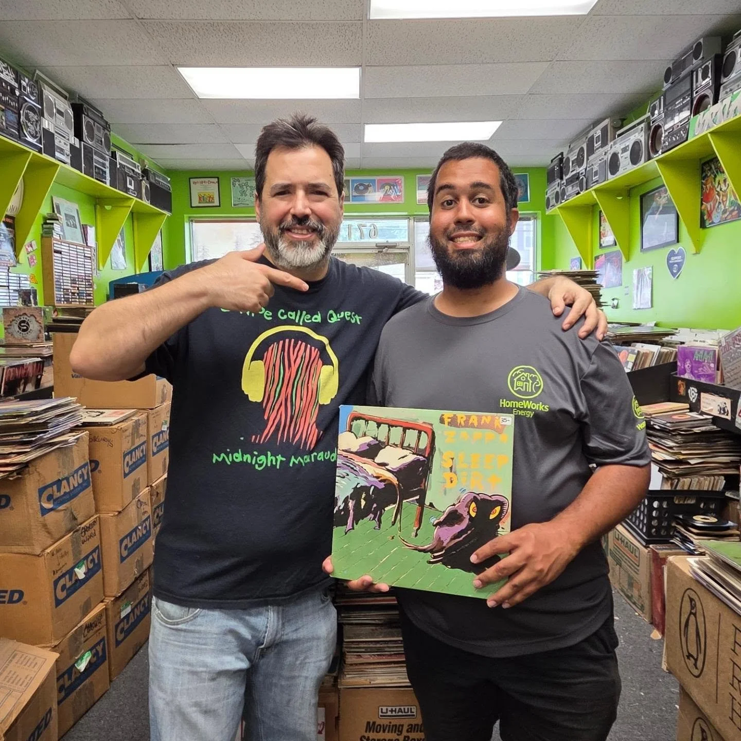 A BIG SPIN THAT! BiRTHDAY TO @vhs_stacks ! Help us wish Roberto a great day !