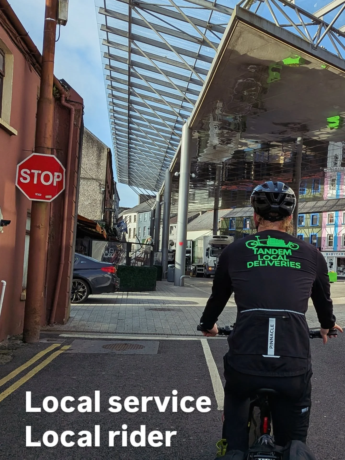 ​Faster than a van. Way more fun. 📦🚲Tandem: The new way to move goods in Waterford.

​#Waterford #UrbanLogistics #CargoBikeDelivery #larryvsharry #supportlocalwaterford