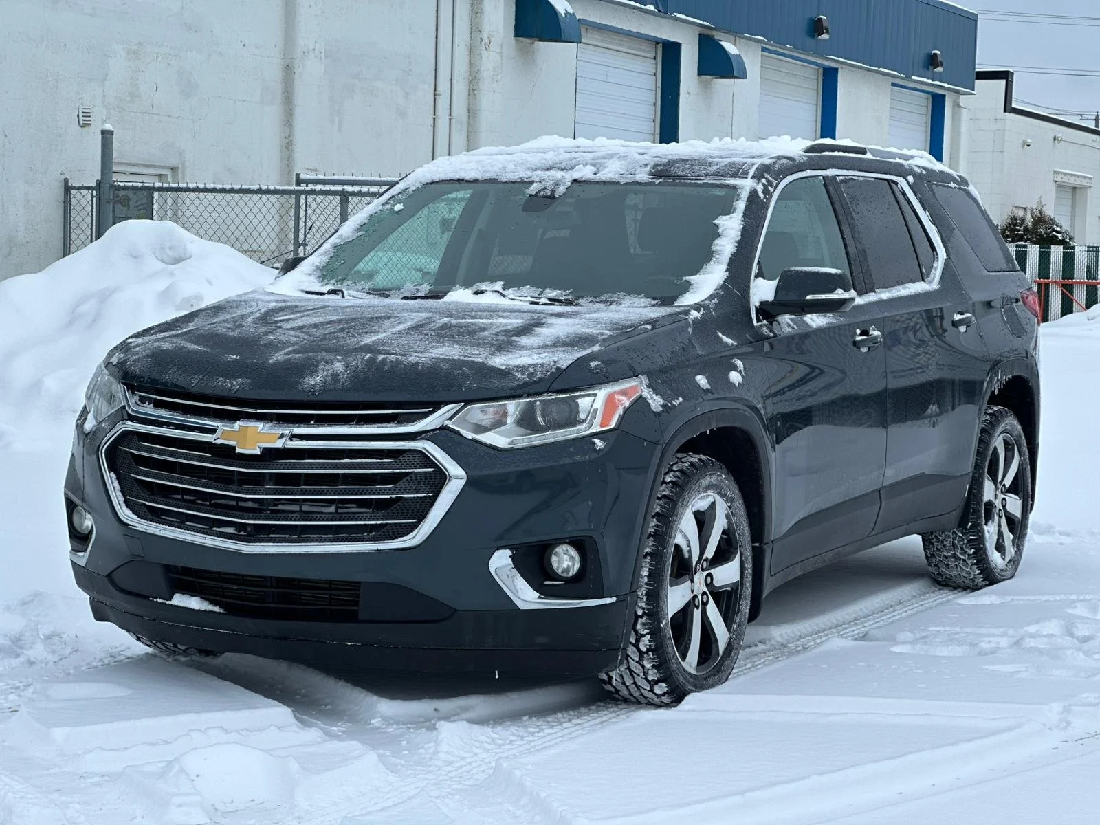 2018%20Chevrolet%20Traverse%20639030512492842677_1.jpg