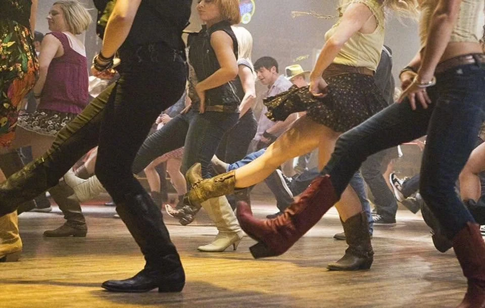 Line Dancin' with Lucy (Copy) (Copy)