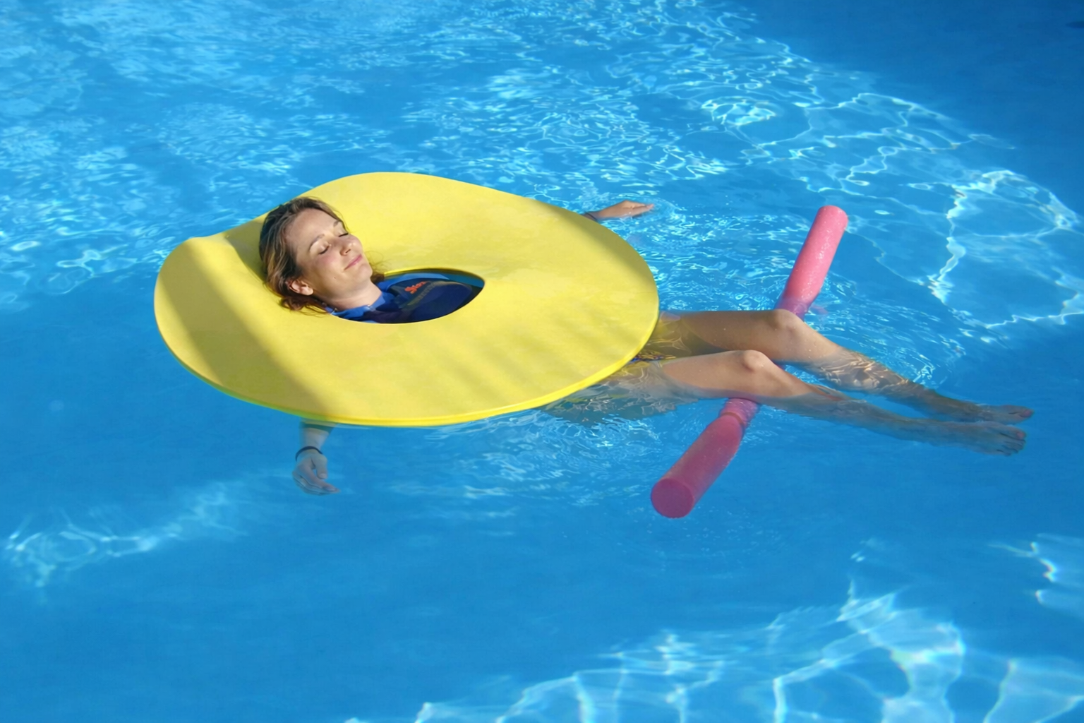 Aqua-sophrologie en Ardèche : l’expérience unique d’une immersion sensorielle dans l’eau