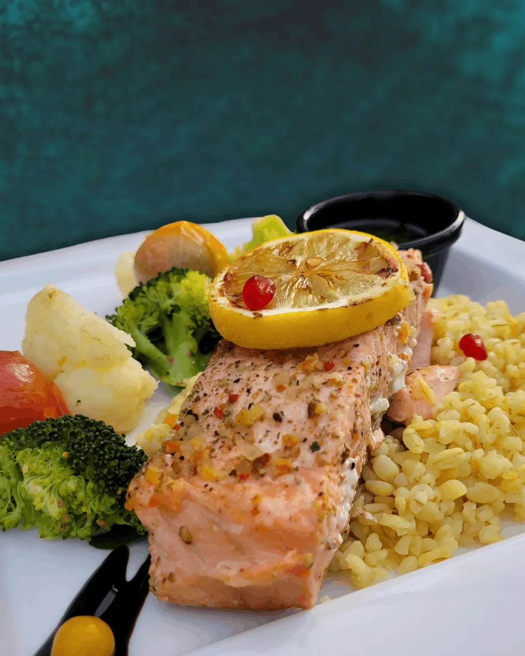 19 amžius restoranas lašiša patiekalas.webp