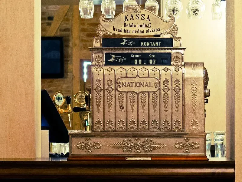 XIX devynioliktas amzius restoranas Klaipeda istorinis kasos aparatas