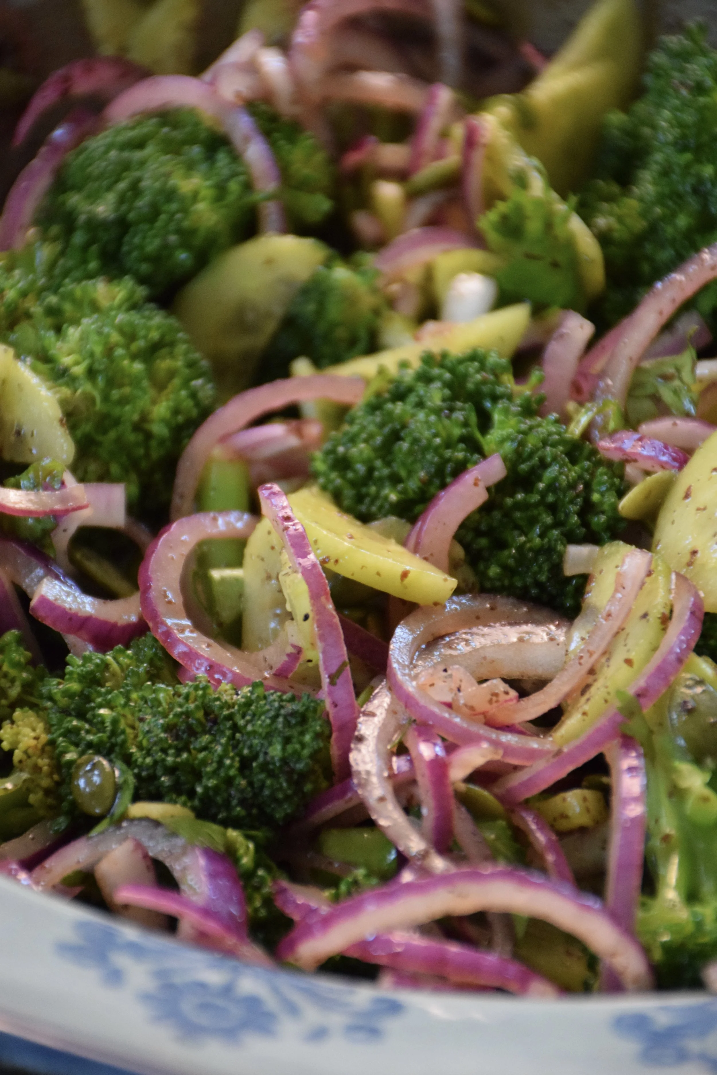 sweet tangy onion &amp; broccoli Salad