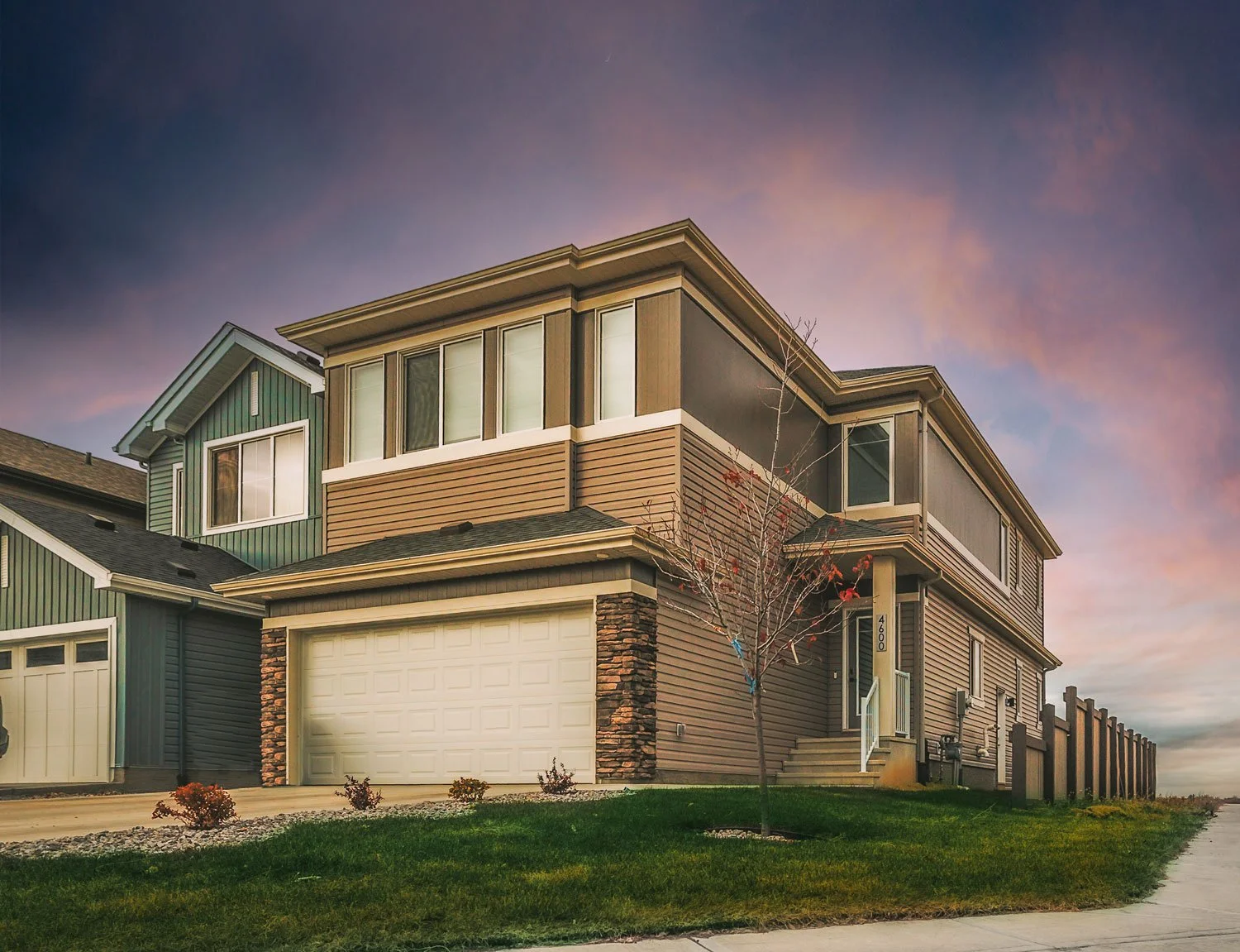 A modern home in Le Rêve in Beaumont, AB