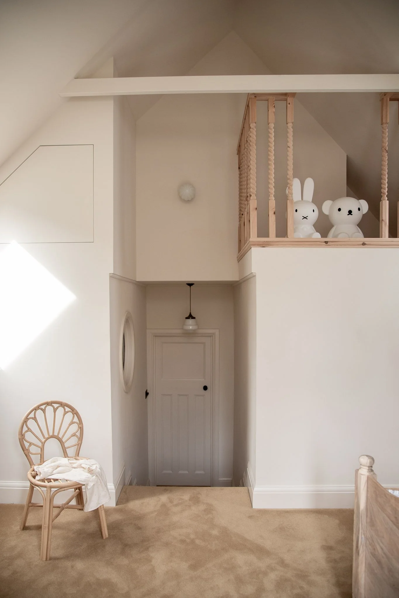 omicron iota Carmine House.jpg