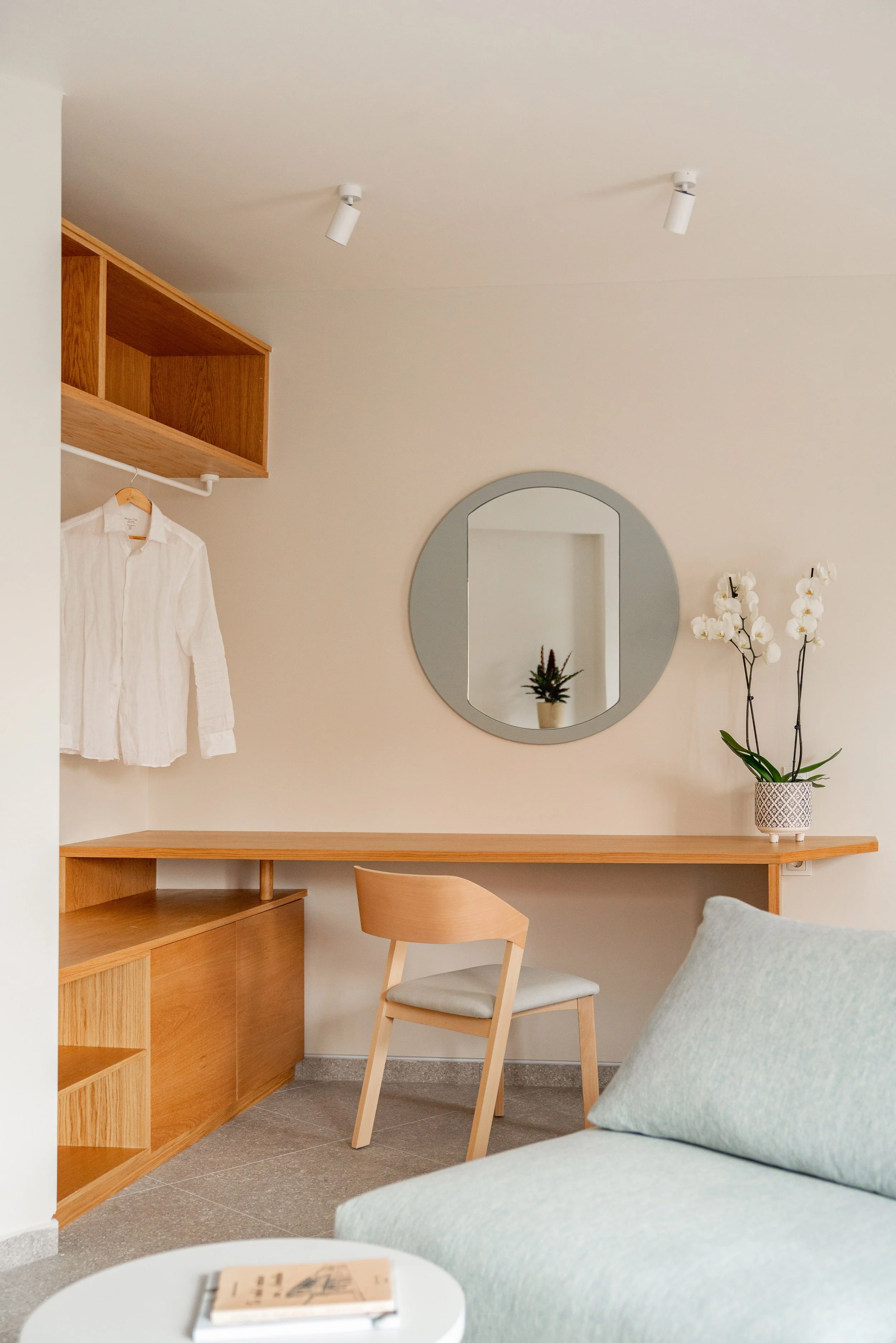 omicron iota Townhouse Lefkada.jpg