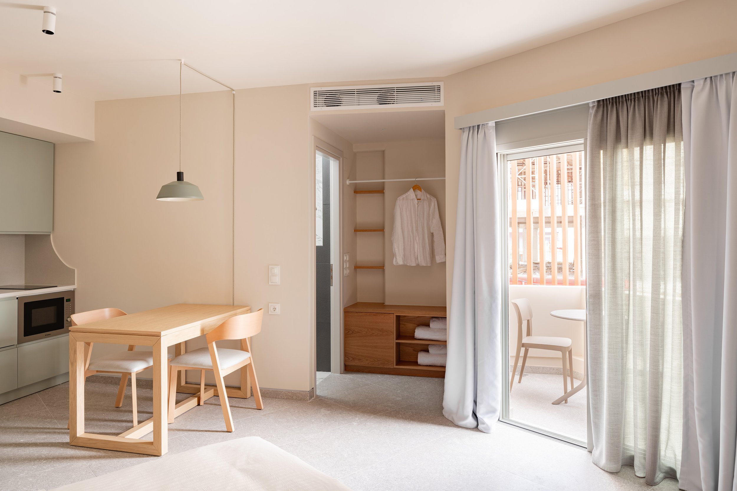 omicron iota Townhouse Lefkada.jpg