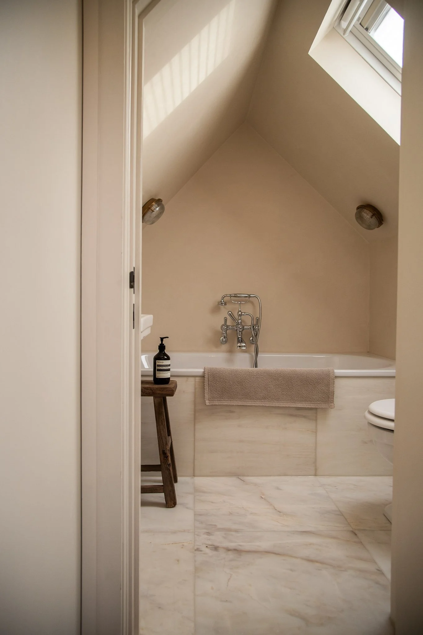 omiron iota Carmine House.jpg