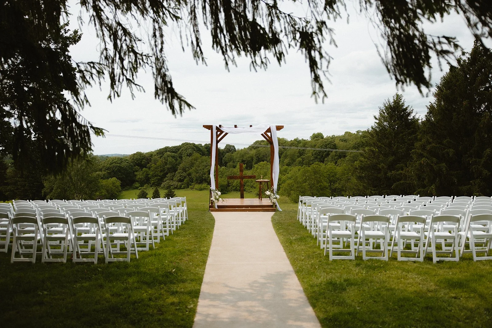 Mia + Josh- Yinzer Valley Farms- Coultan Lucas Photography-295.jpg