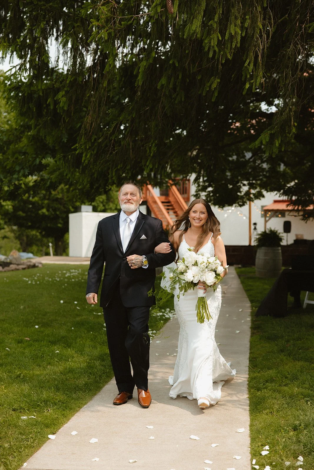 Mia + Josh- Yinzer Valley Farms- Coultan Lucas Photography-370.jpg
