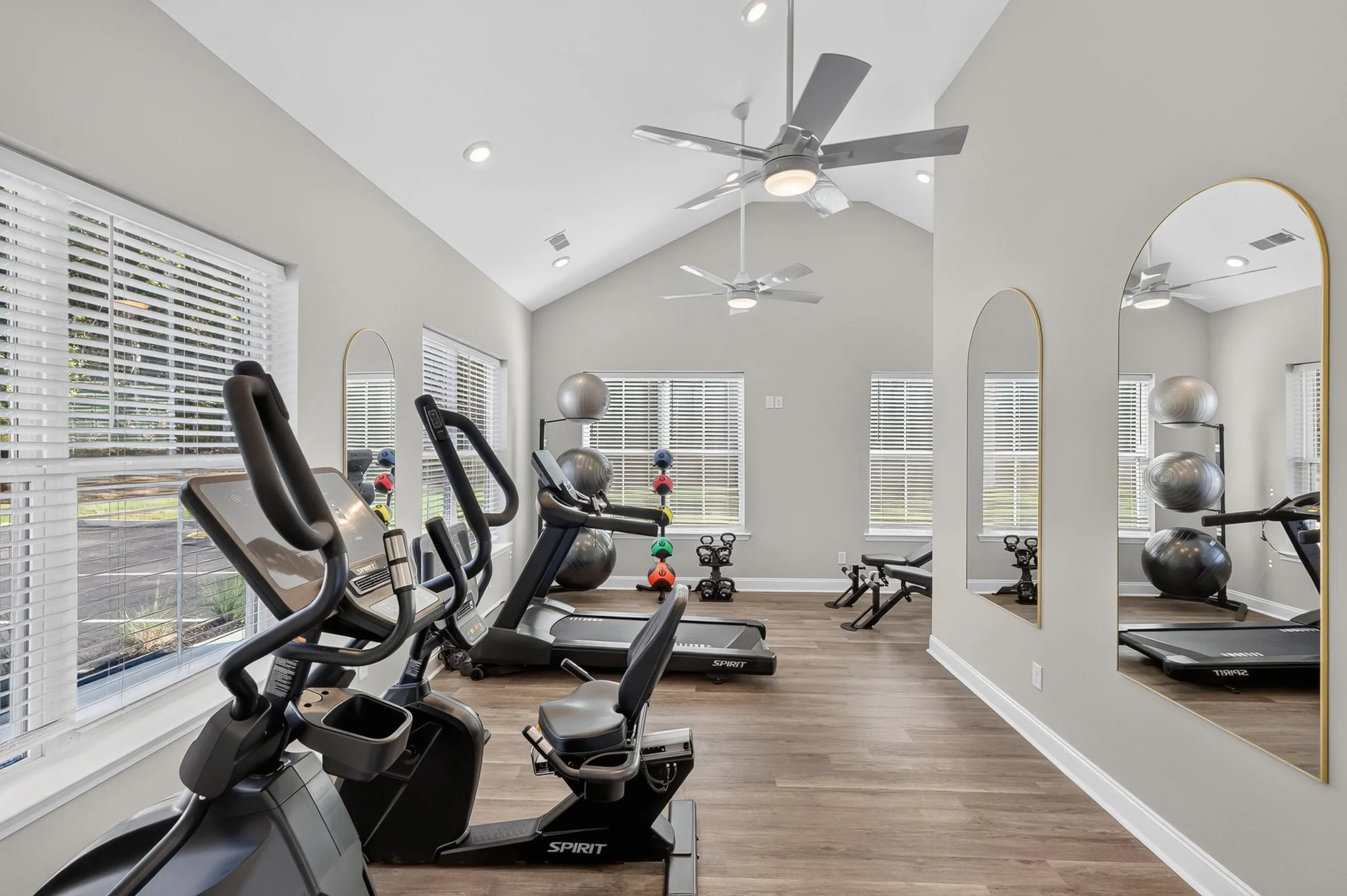 STATE-OF-THE-ART FITNESS CENTER