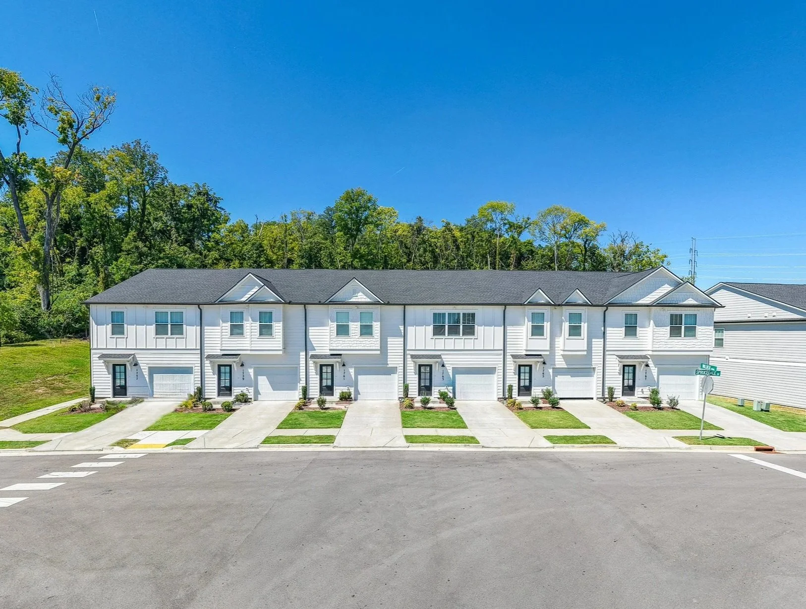 MAINTENANCE-FREE LIVING AT ITS BEST