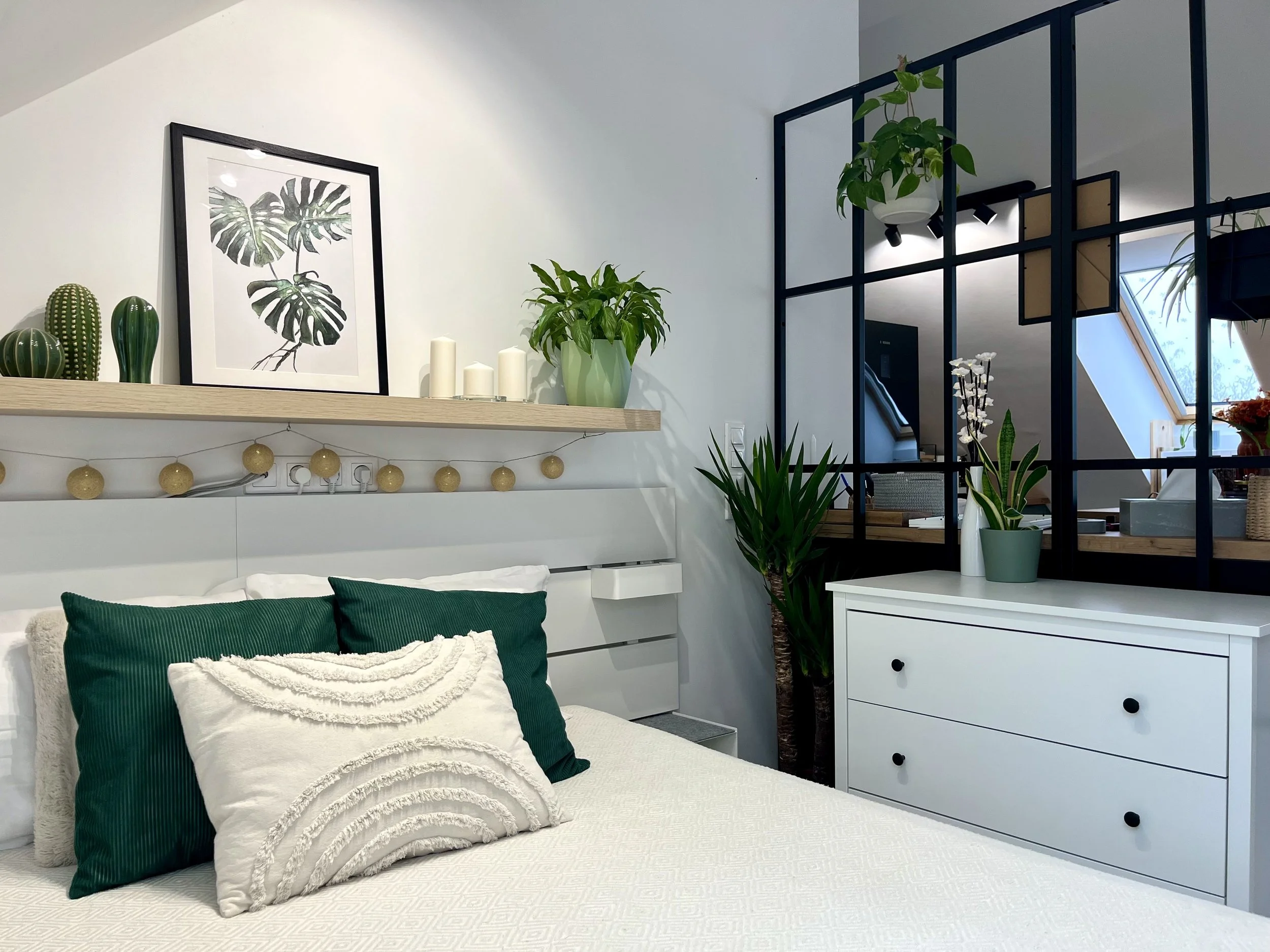 Veszprém - tetőtéri lakás háló