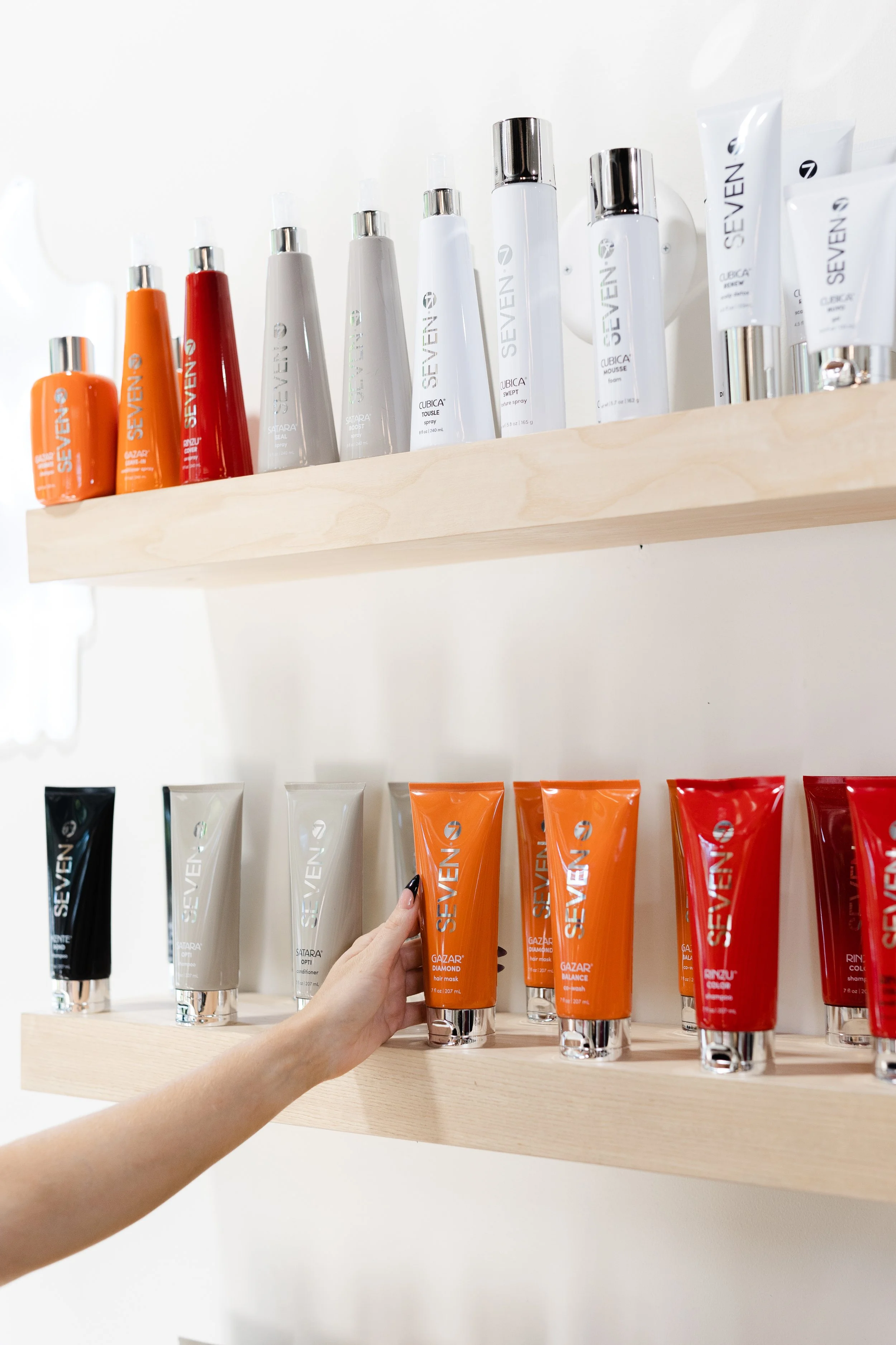 10-02-23-parkavesalon-189.jpg