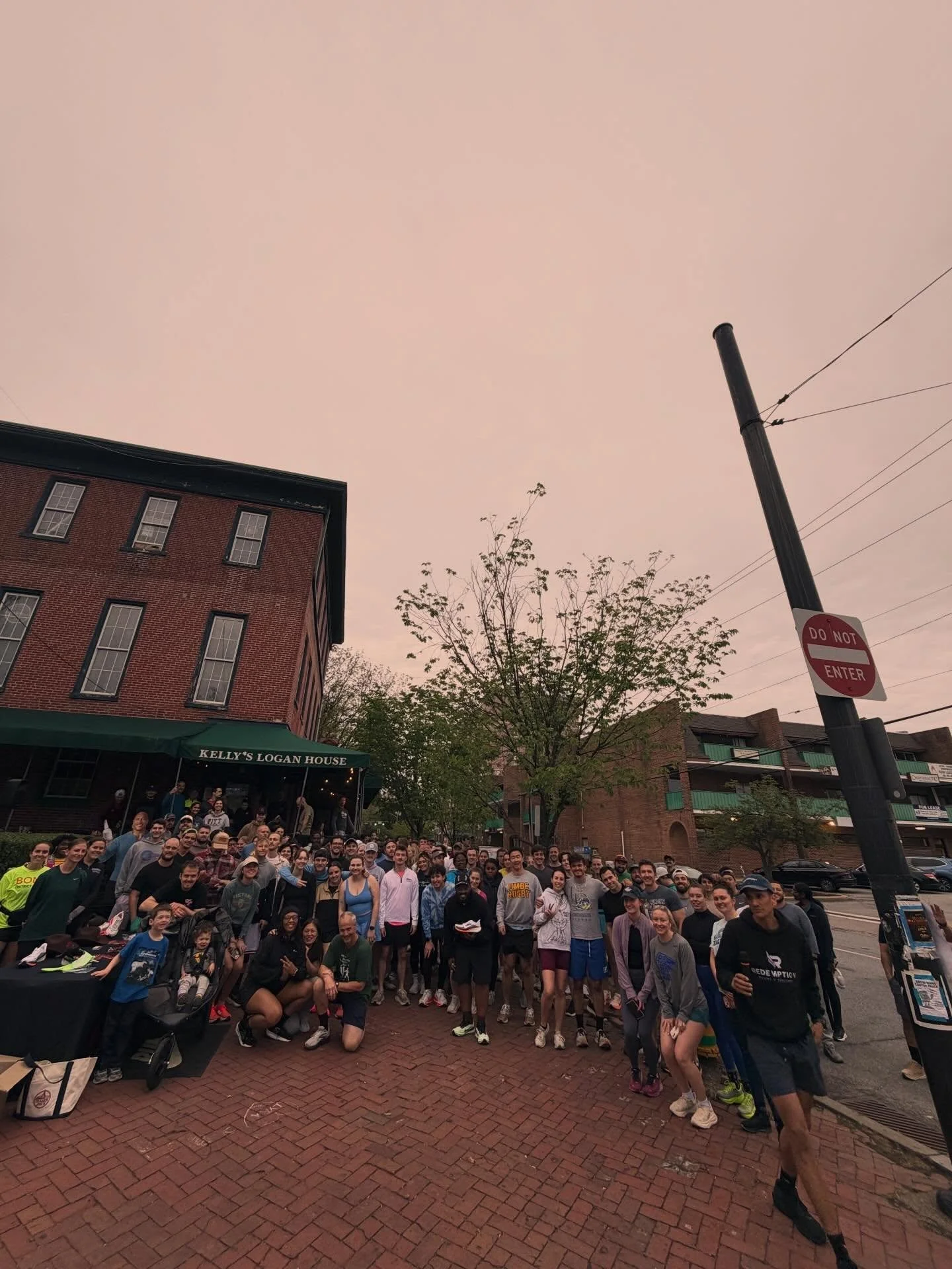 Thank you @delawarerunning &amp; @nikerunning @aubreyr.t  for coming out this week!!! 

@kellysloganhouse always providing the best hospitality and yall always showing up and showing out! Here to build community and be there for one another!

Do you 