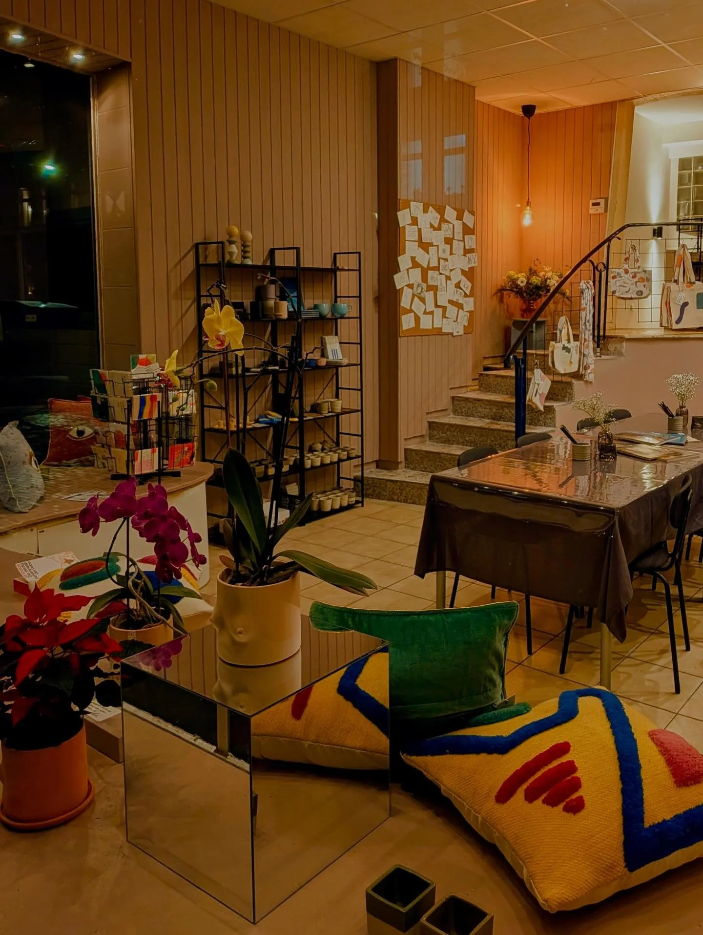 Hi 🥰 #zelestudio #kunstcaf&eacute; #keramikbemalen #wilhelmshaven #psychotherapie