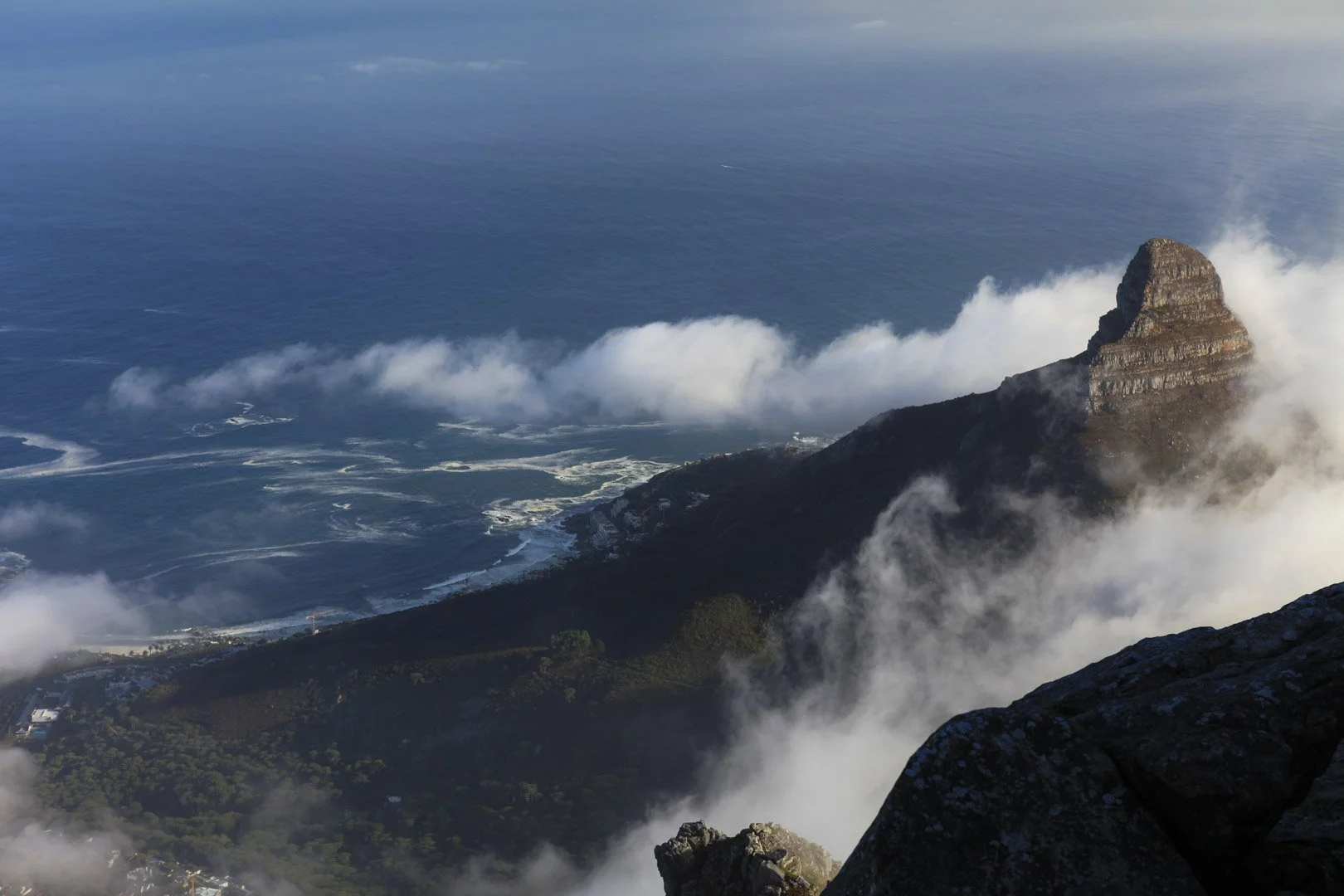 josephbphotography-earth-as-matter-south-africa-table-mountain-lions-head.jpg