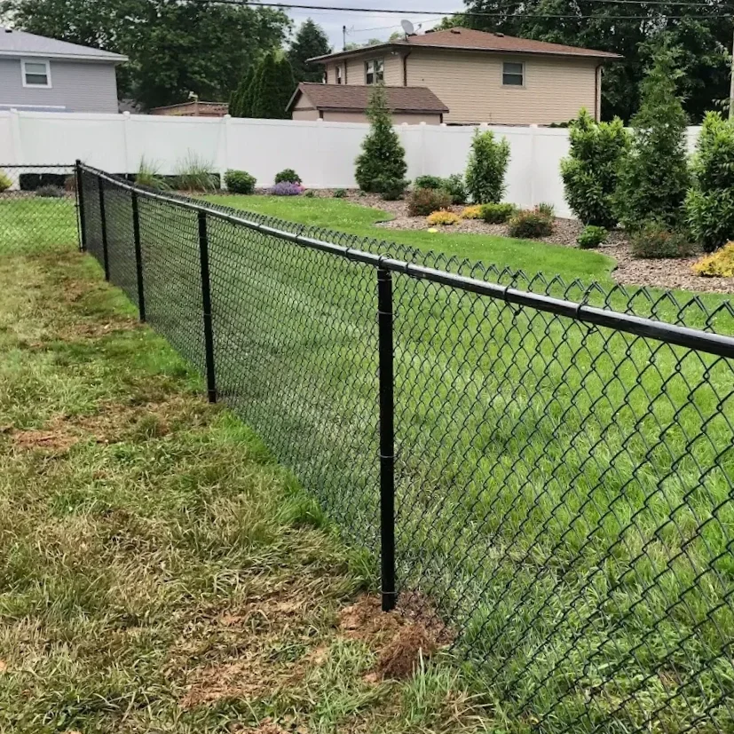 4 ft black chain link fence dog fence, kid fence, cheap fence