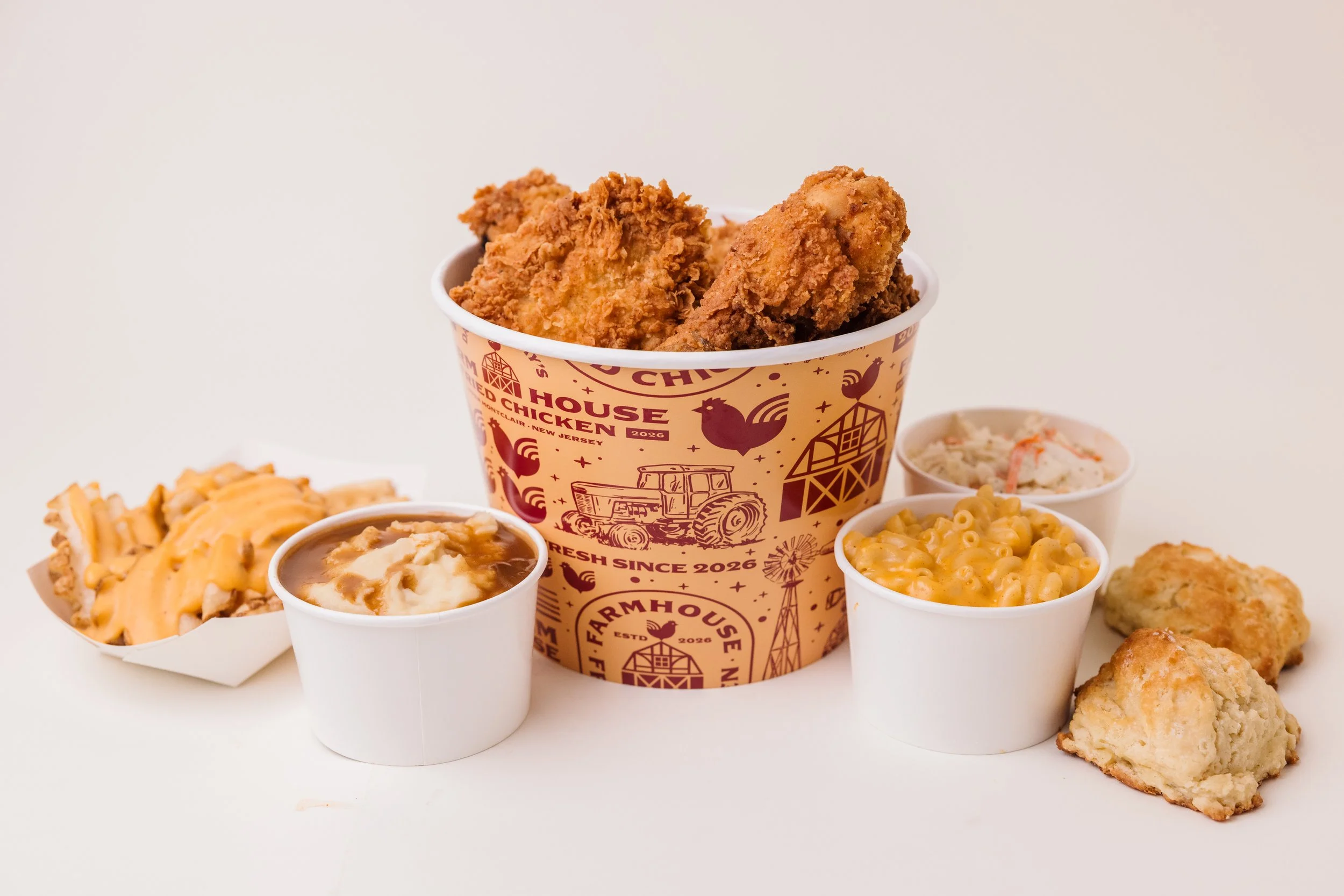 Farmhouse Fried Chickenes Bucket and Sid