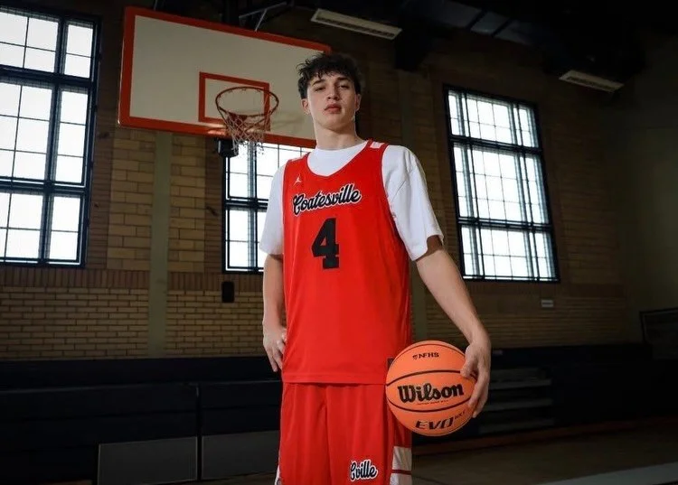 Congratulations to our guy, Colton Hiller, @coltonhiller who has been named Daily Local&rsquo;s Back to Back Chester County Boys High School Basketball Player of the year! 📸: @twsilkphotography 

https://www.dailylocal.com/sports/