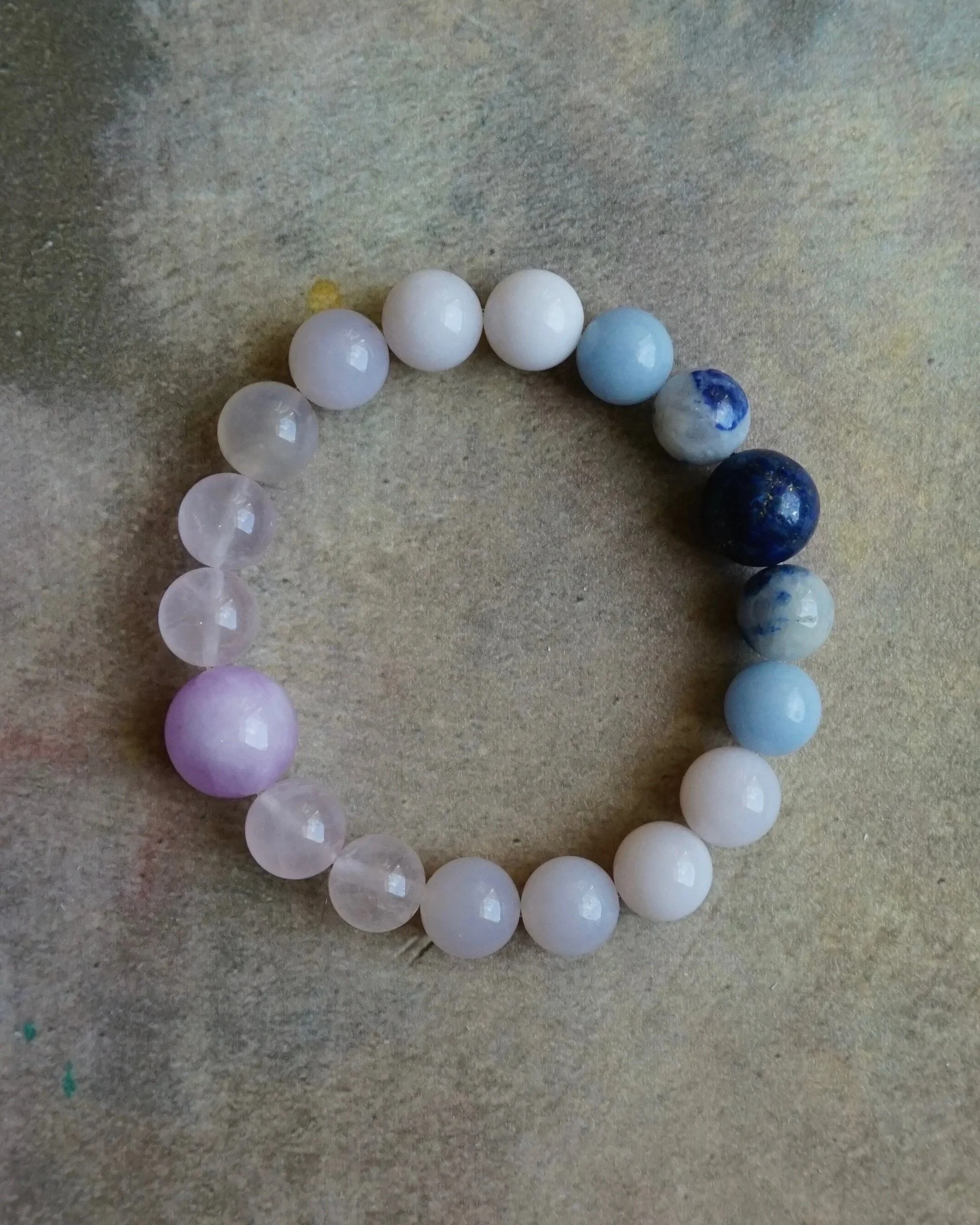 Sakura-bracelet-kunzite-rose-quartz-chalcedony-lapis.jpg