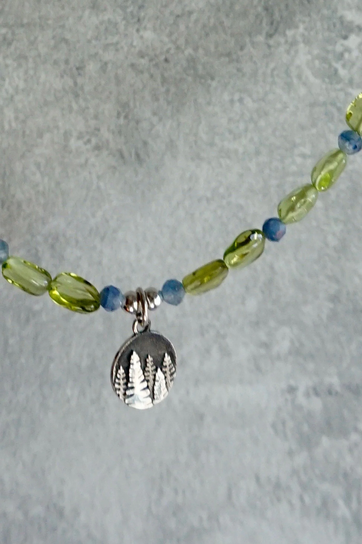 The Rare Collector Piece: Discontinued Thailand Silver & Translucent Peridot Necklace