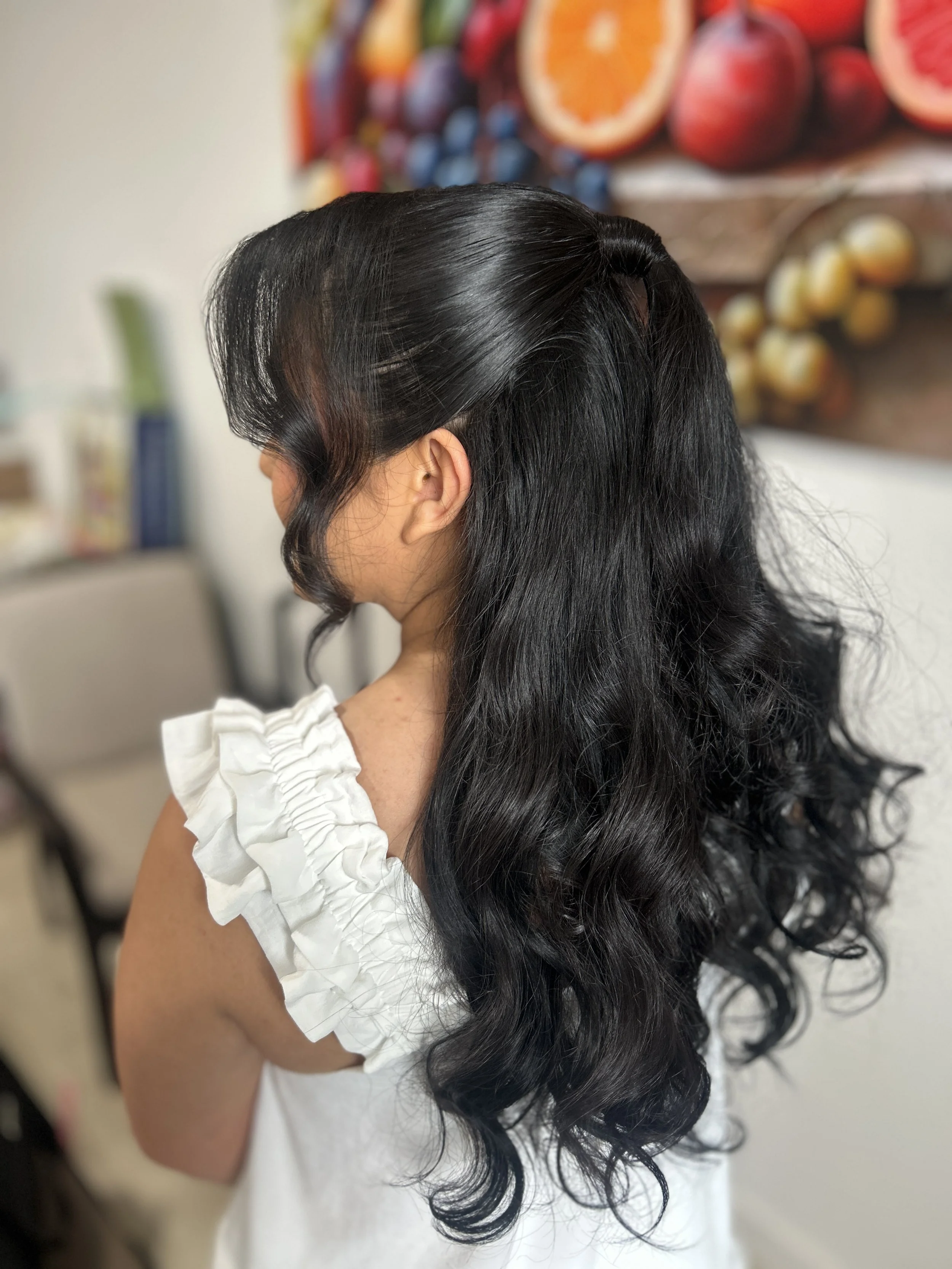 Elegant bridal half-up updo for a Clearwater wedding by Lori Brooks Beauty. Timeless wedding hairstyle with all day hold.