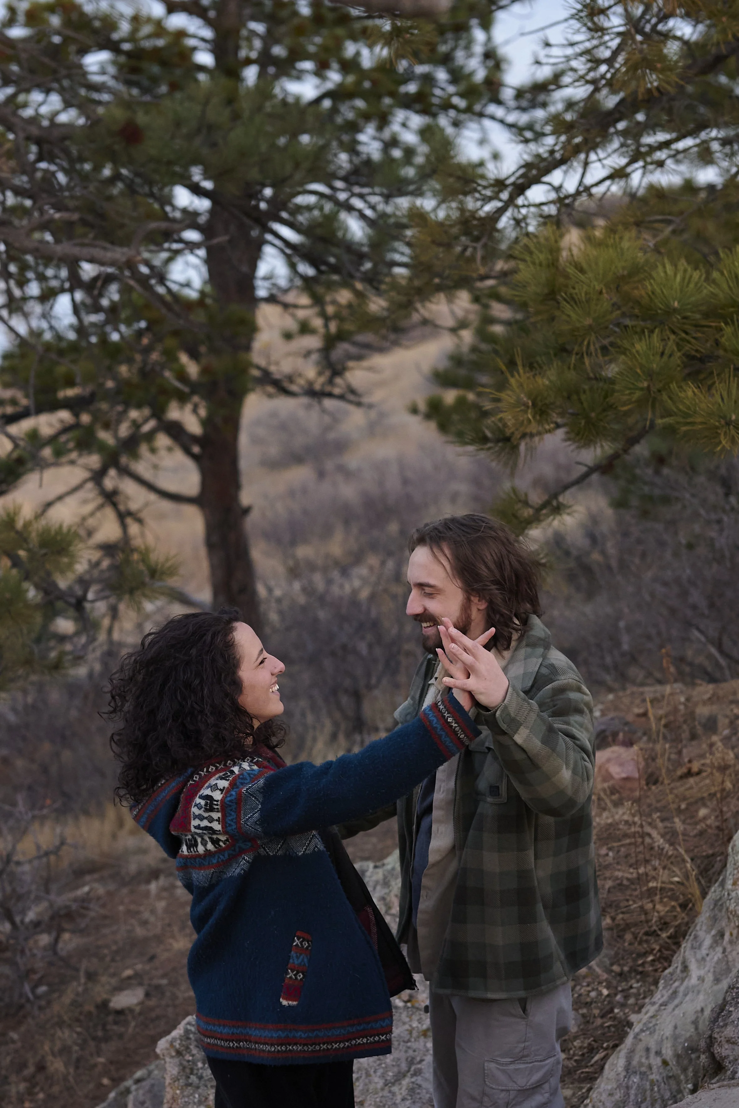 colorado-couples-portraits-horsetooth-06.jpg
