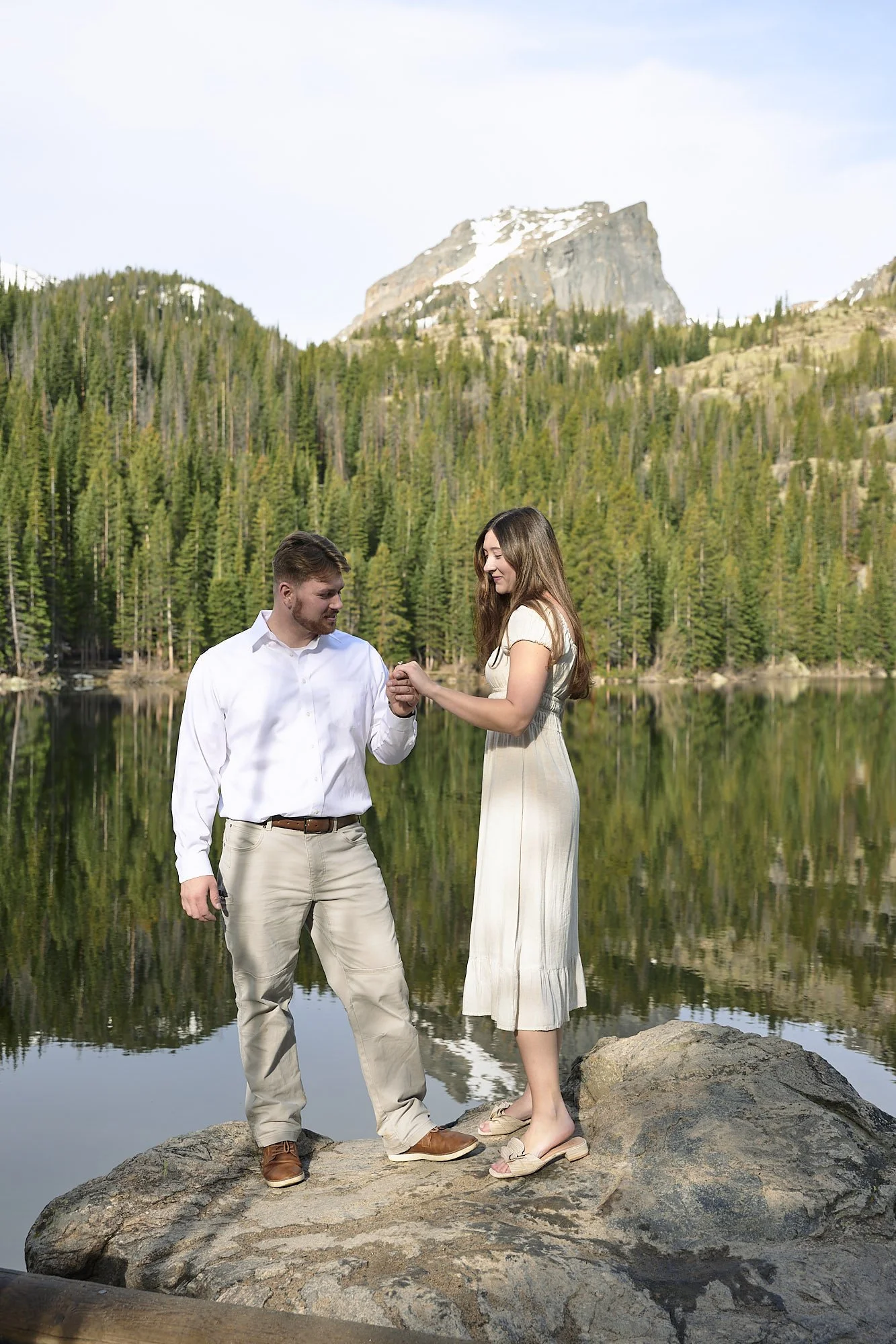 trailhead-engagement-photos.jpg