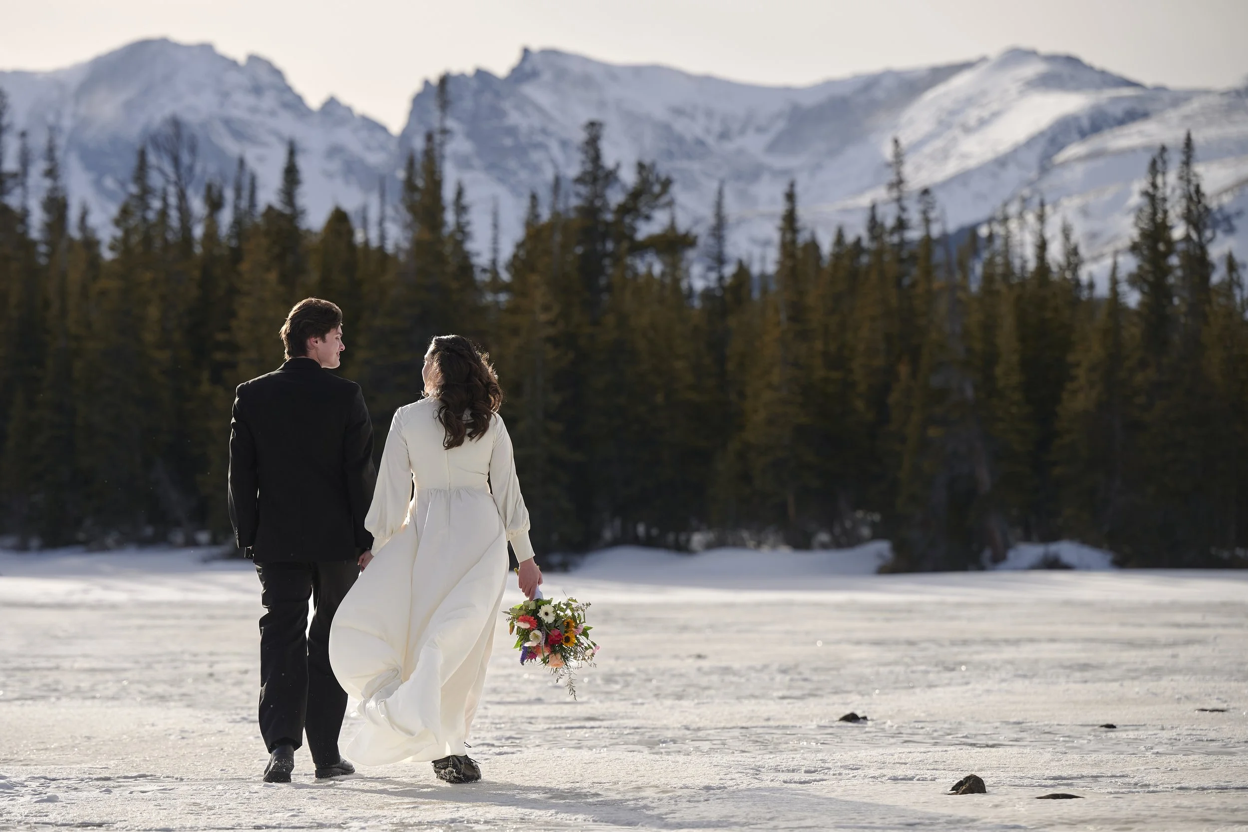 Leave No Trace for Colorado Elopements: How to Celebrate Responsibly