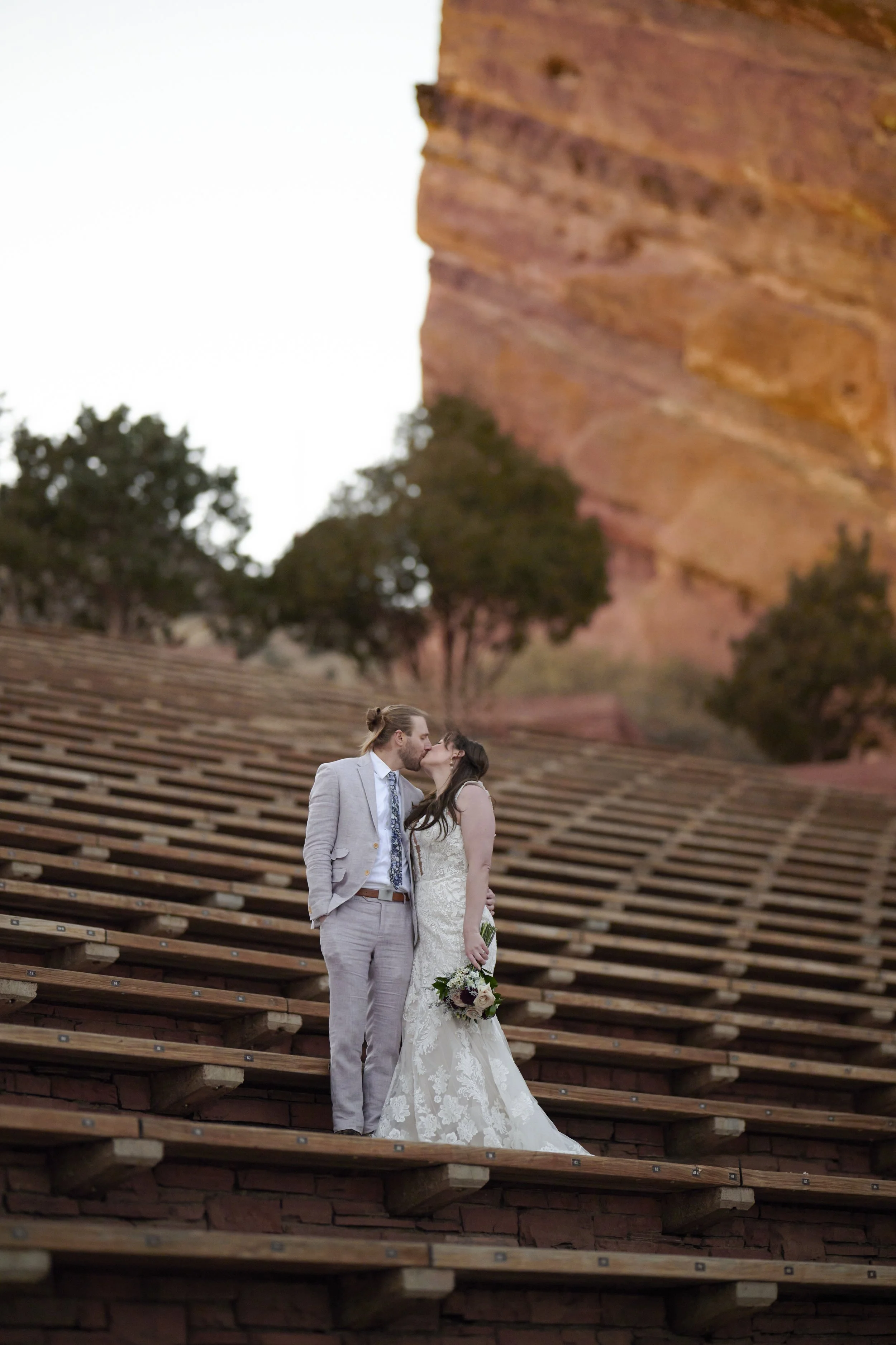 Red Rocks Elopement Guide: Permits, Best Locations, and Planning Around Concert Days
