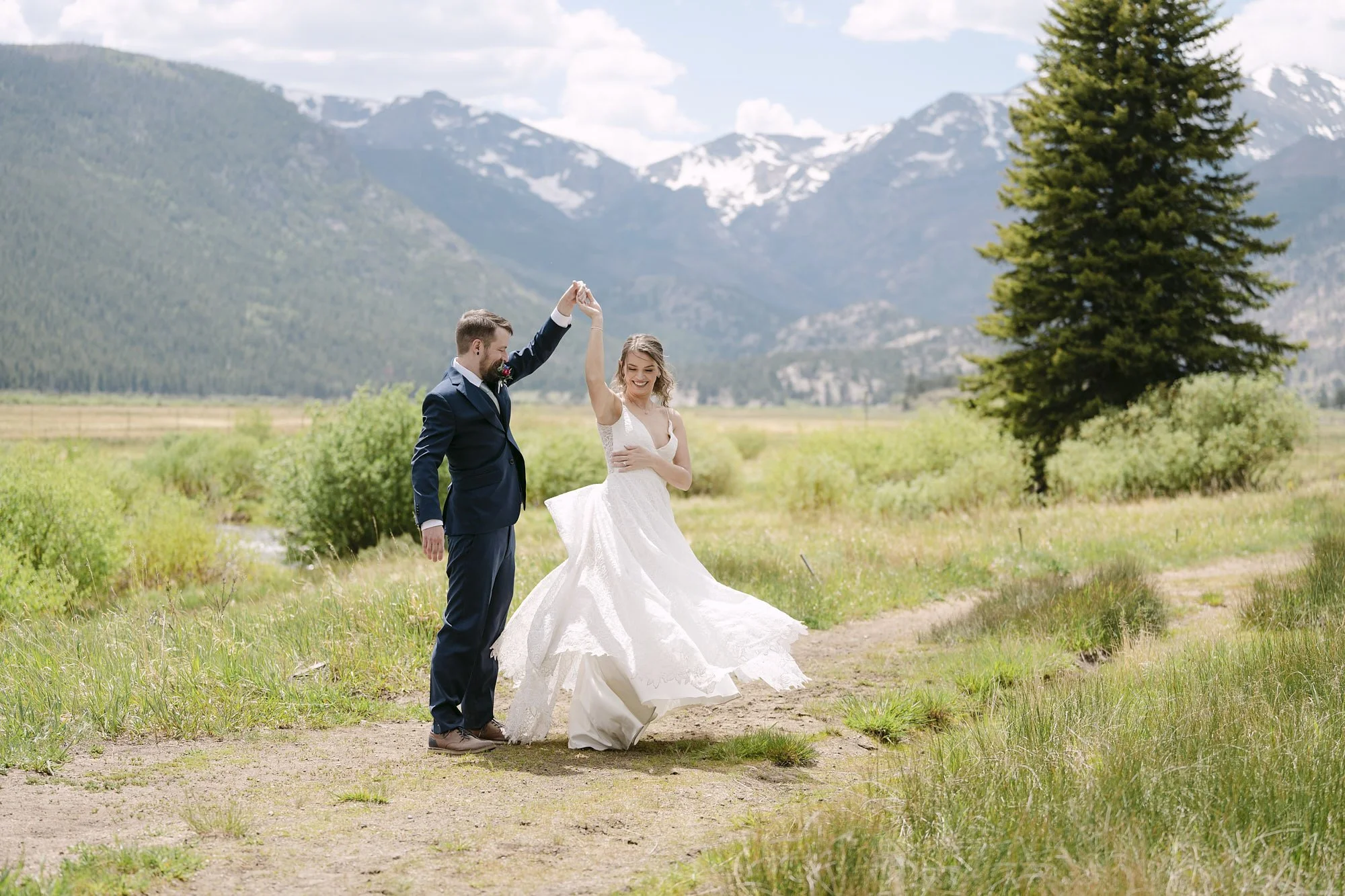 WEB-BrittanyZachMicroWedding-06.06.26-689.jpg