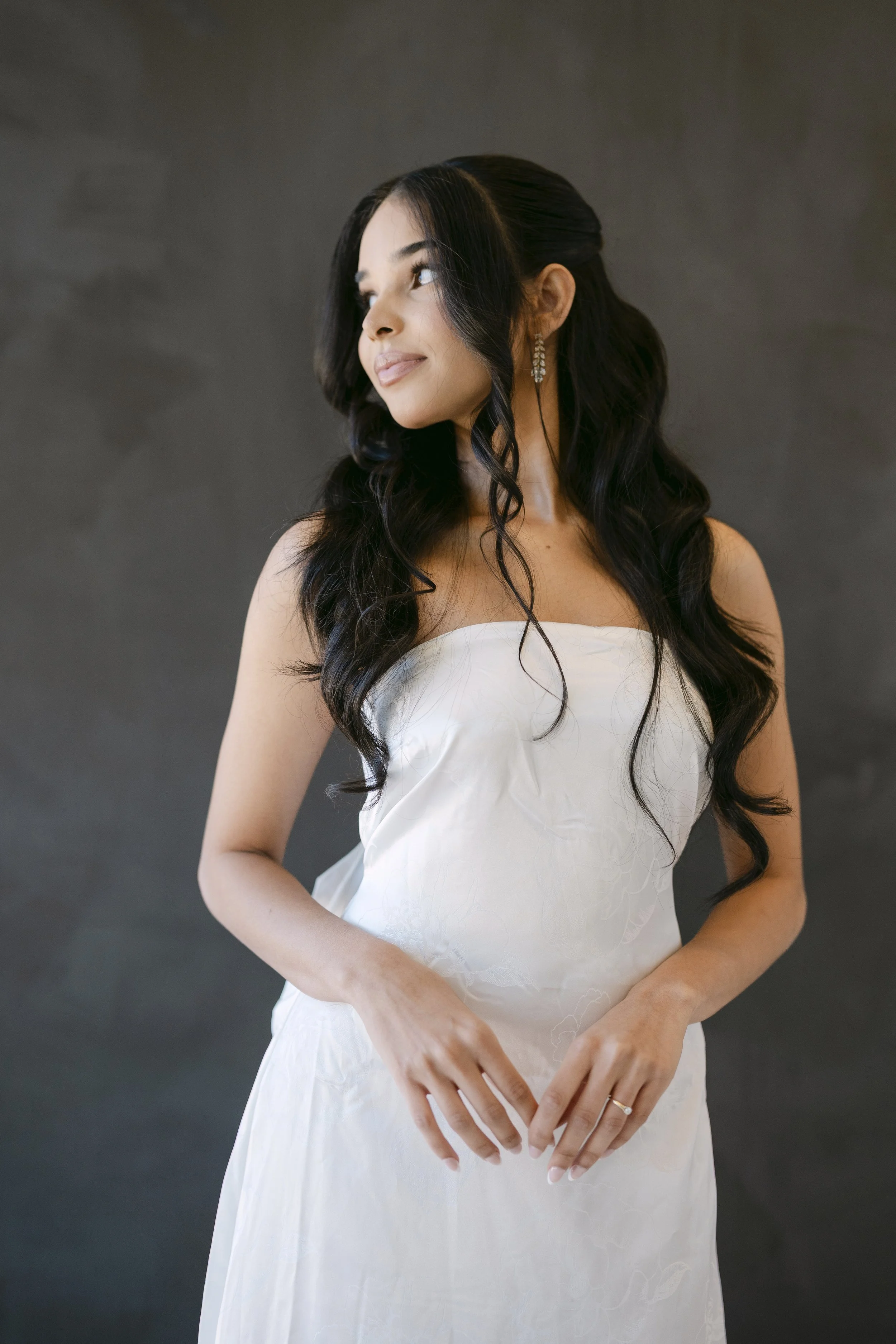 denver-natural-light-bridal-portrait-11.jpg