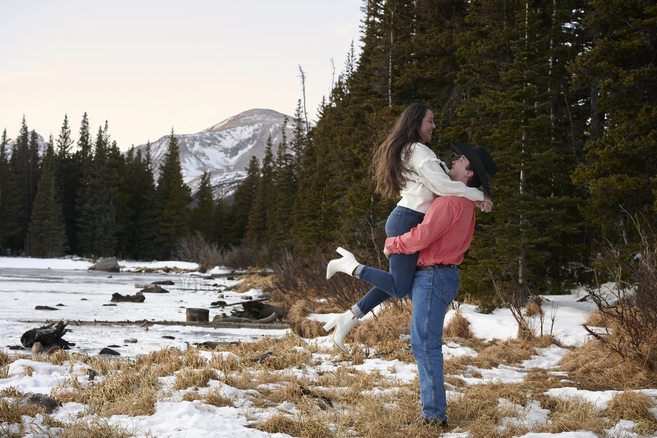 WEB-JadeBlakeEngagement-12.14.25-054.jpg