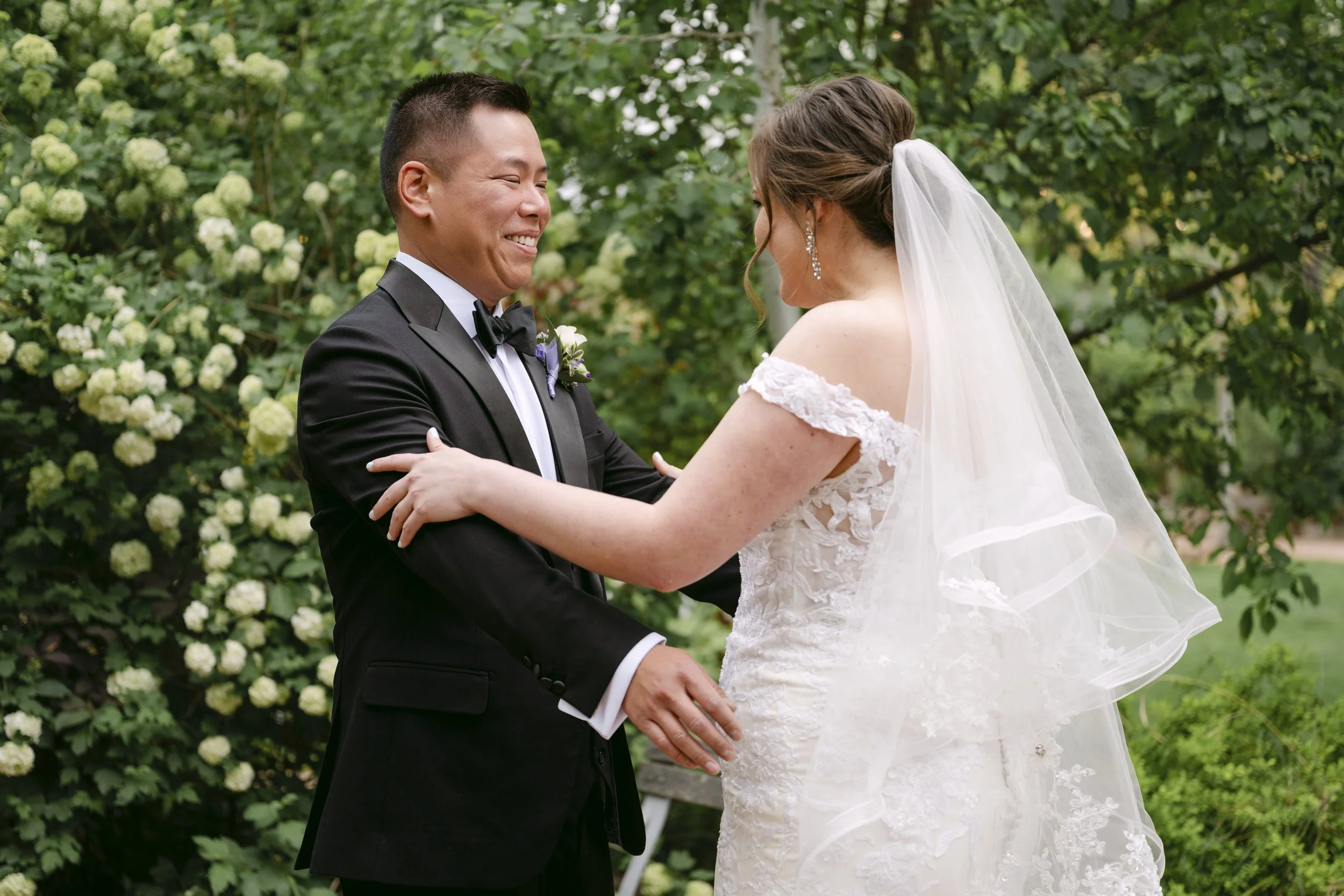 church-ranch-pond-first-look-church-ranch-wedding-01.jpg
