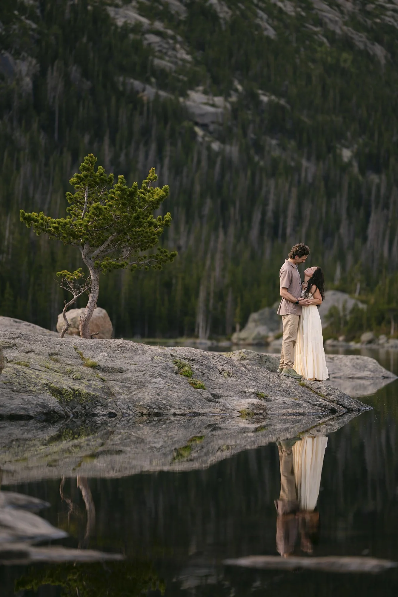 WEB-SamanthaCalebEngagement-06.15.26-165.jpg