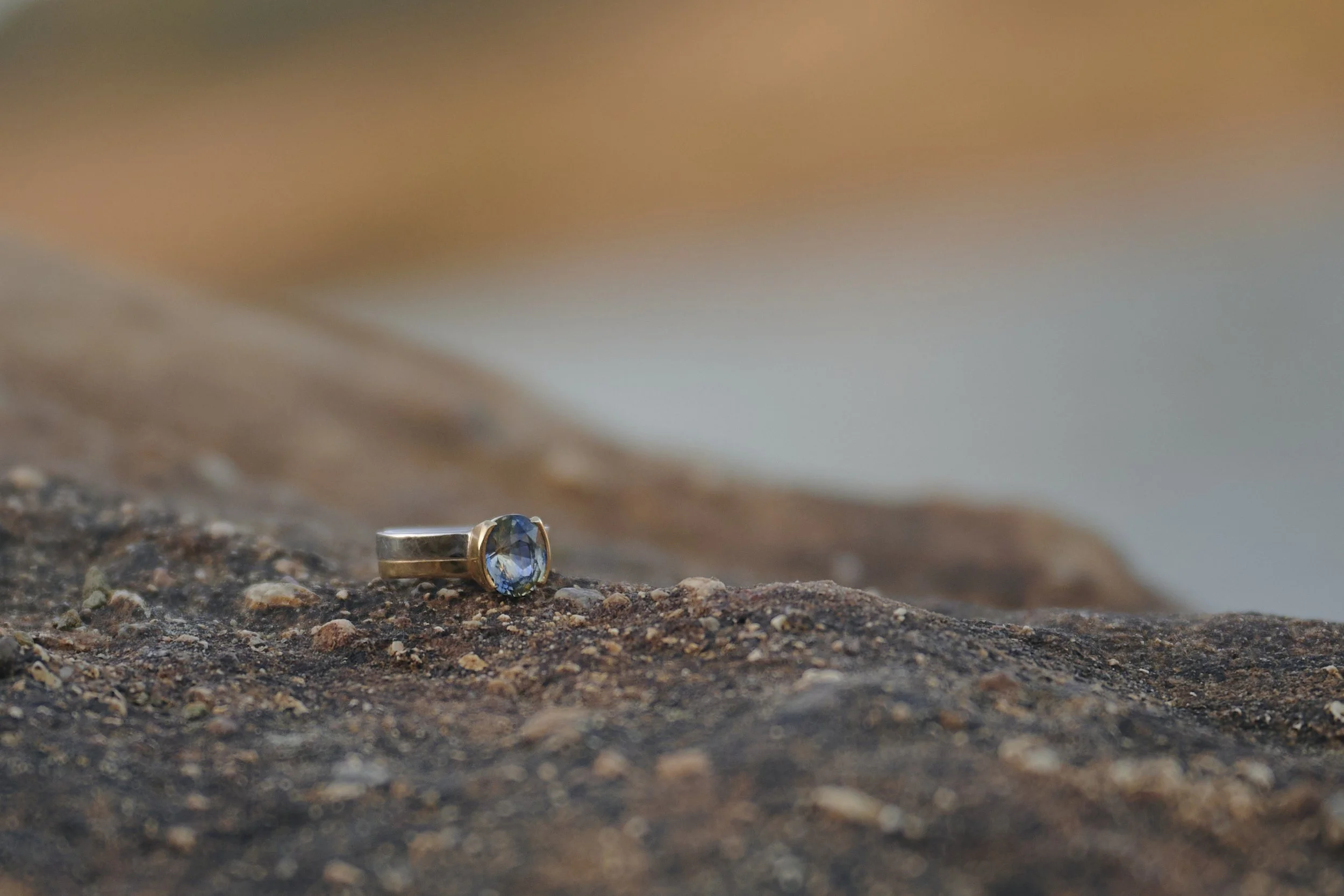 ethically-sourced-engagement-ring-detail-11.jpg