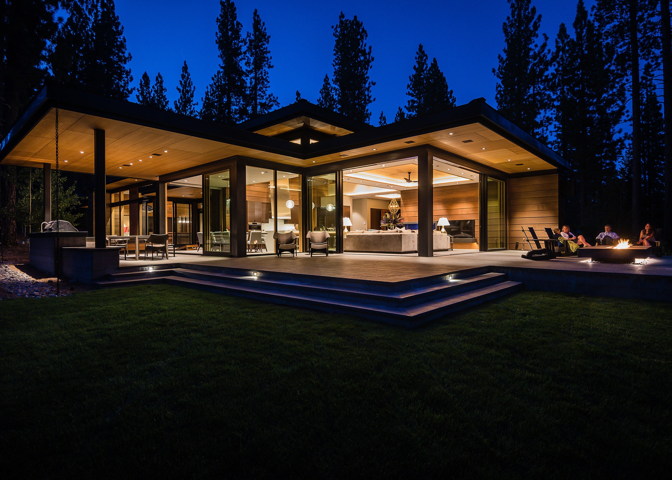 SOPHISTICATION REFINED