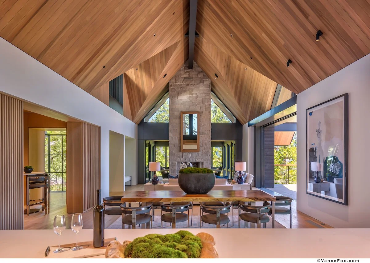 CRYSTAL BAY LAKEFRONT