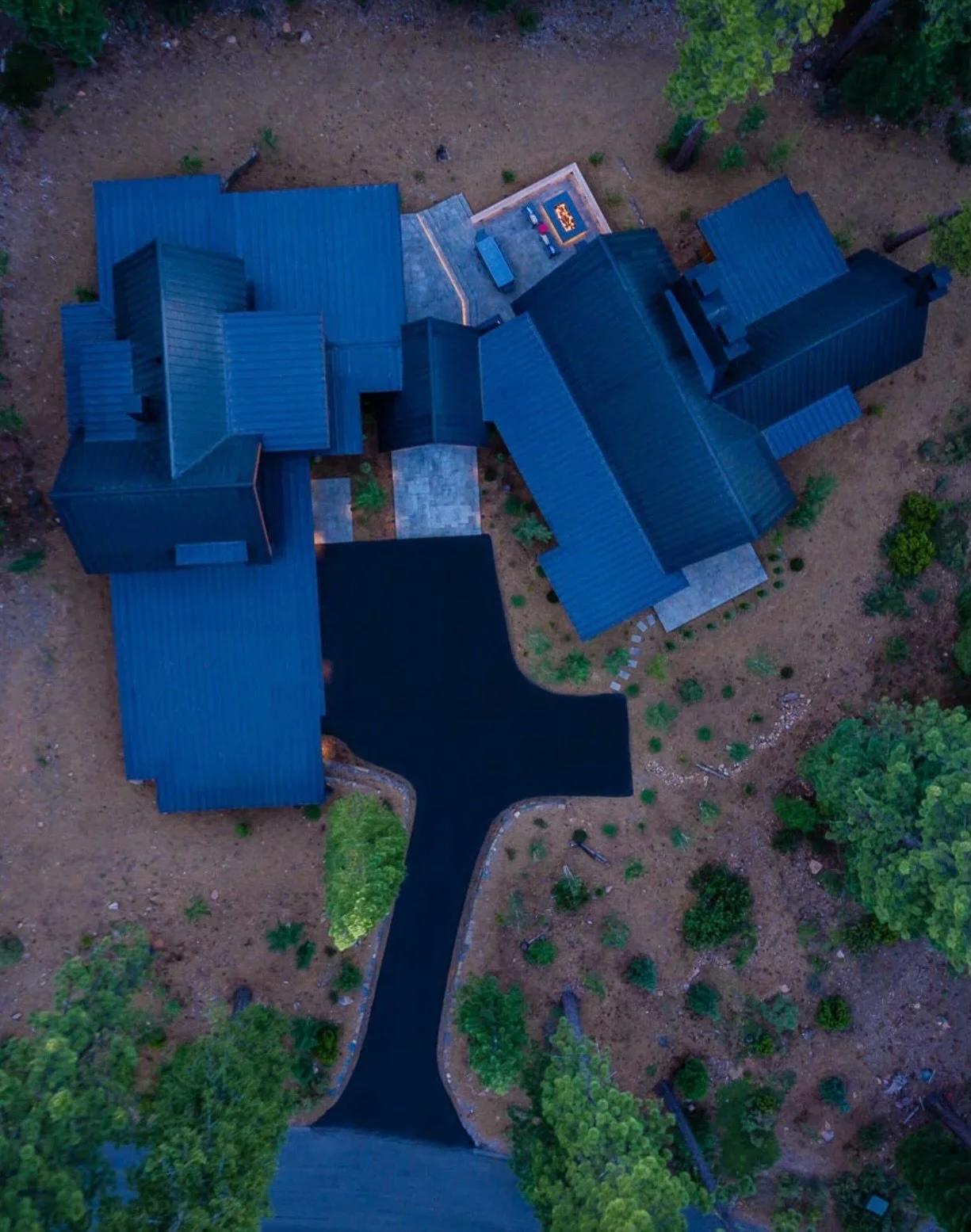 What Would Sven Do? 

A unique camaraderie between owner, architect, and contractor leads to an immaculate Martis Camp creation.

On a sloping 3-plus-acre property, Scandinavian design principles of function and simplicity were folded into Sierra mat