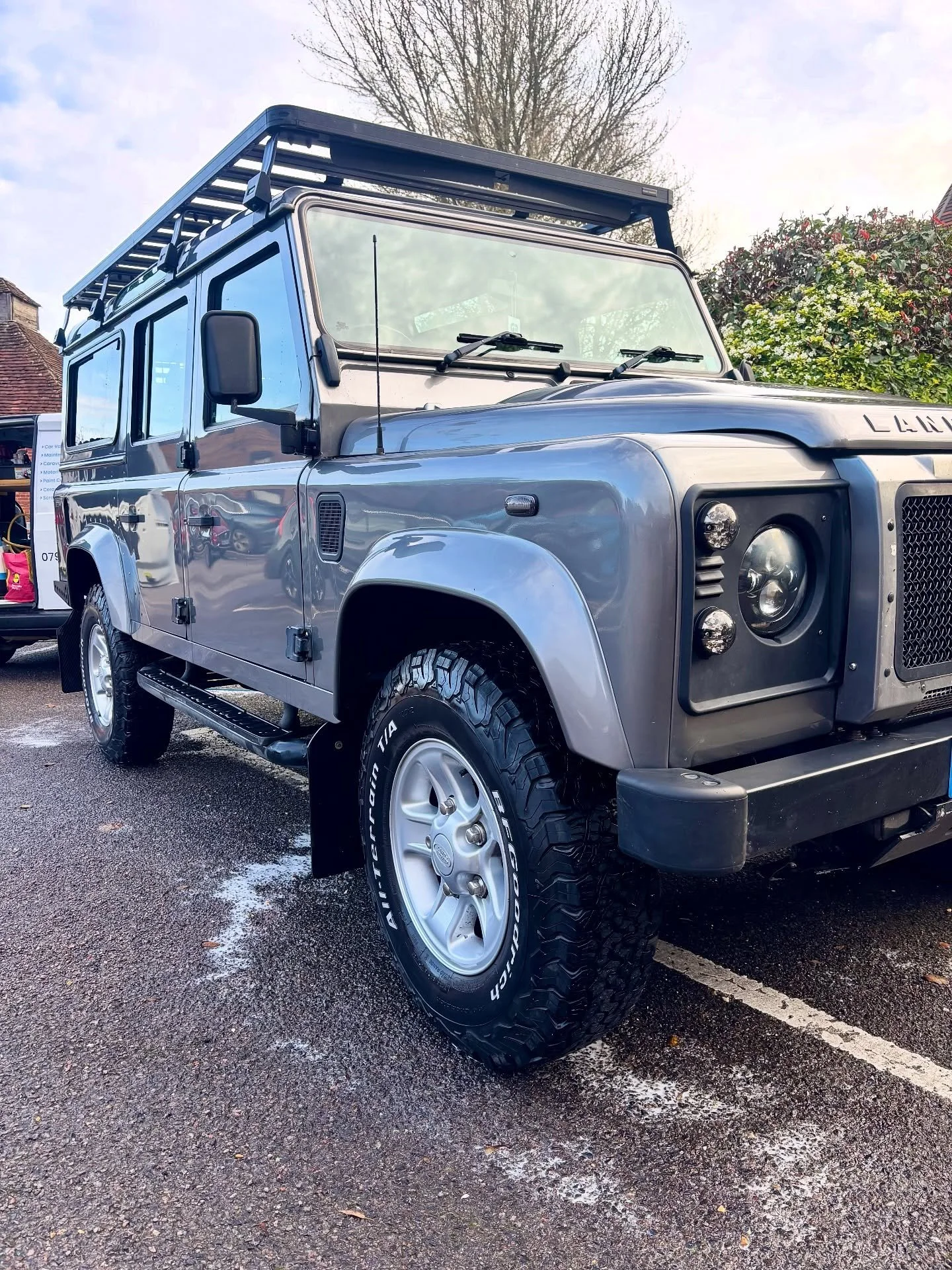 This beast was covered in mud and road grime but is now looking fresh after a Full Valet 🧽

Message for a free quote 👇